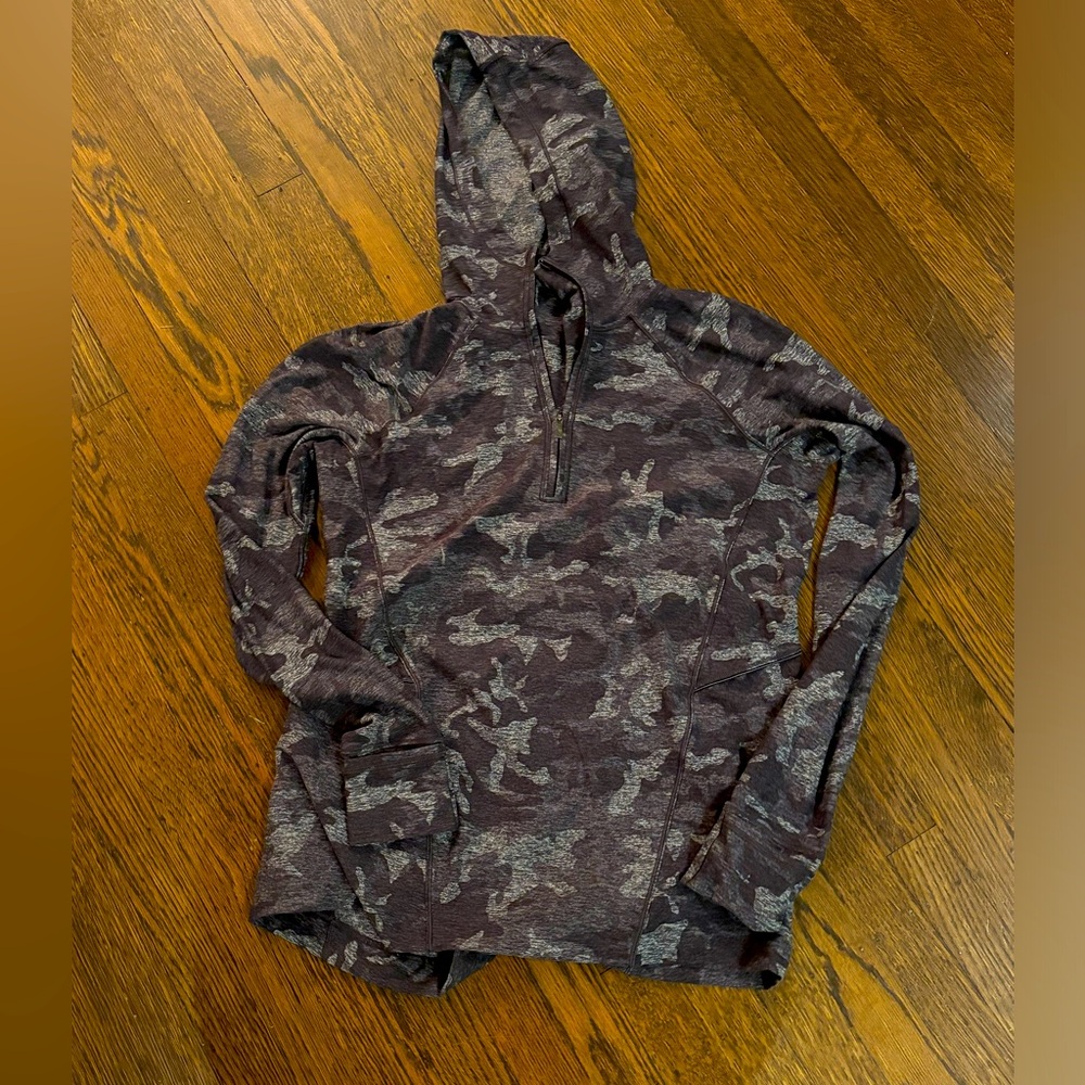 Lululemon 1/2 Zip Hoodie Women's 6 Warm Stabilizer incognito Camo Black